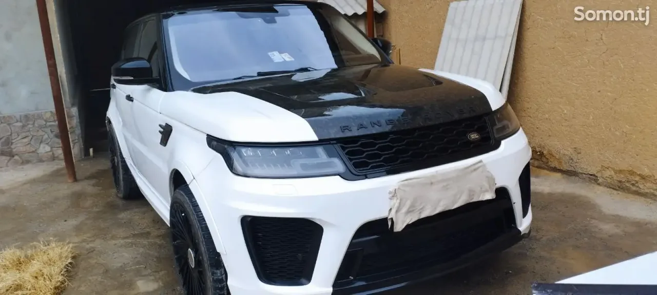 Land Rover Range Rover Sport 2014 · 4.4 AT