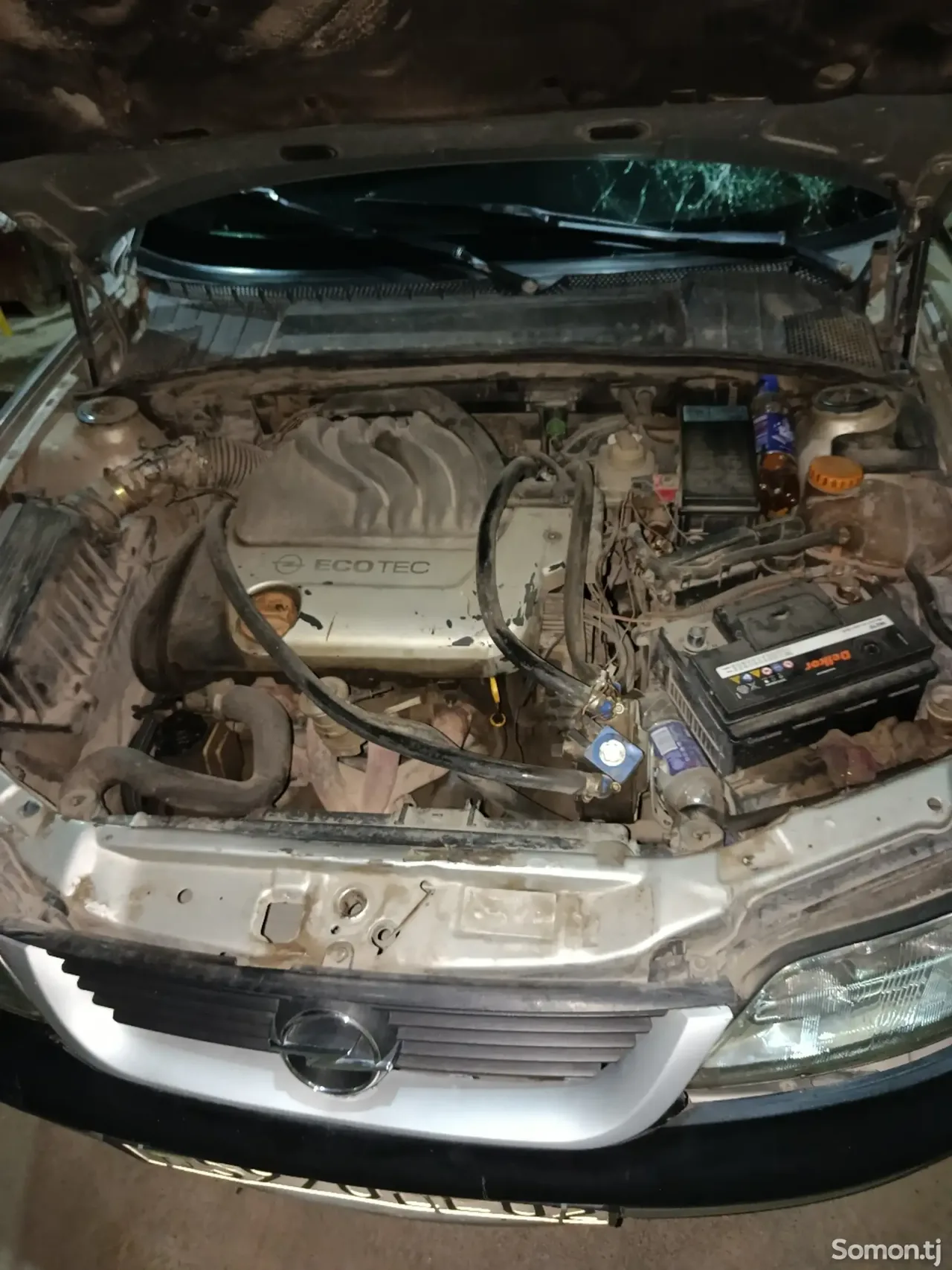 Opel Vectra B 1998 · 1.6 MT