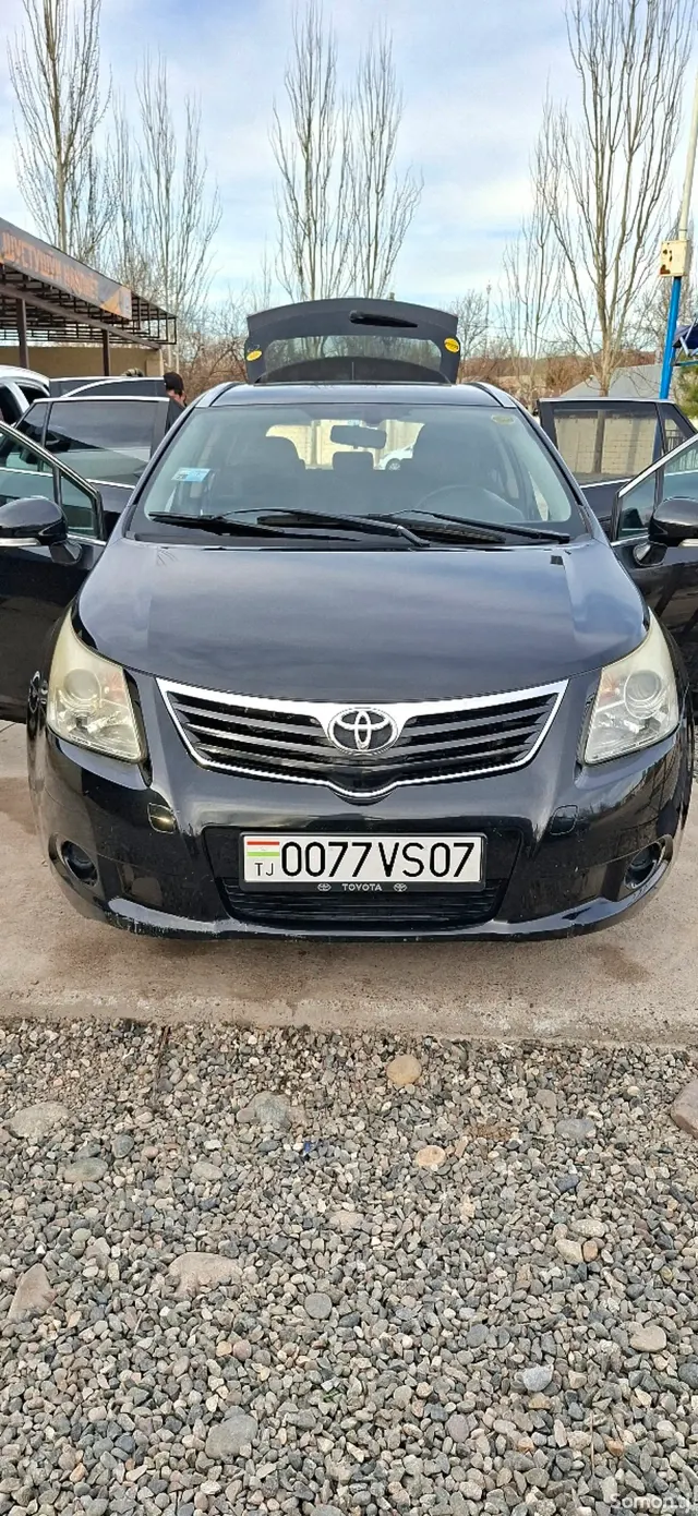 Toyota Avensis 2013 · 1.8 AT