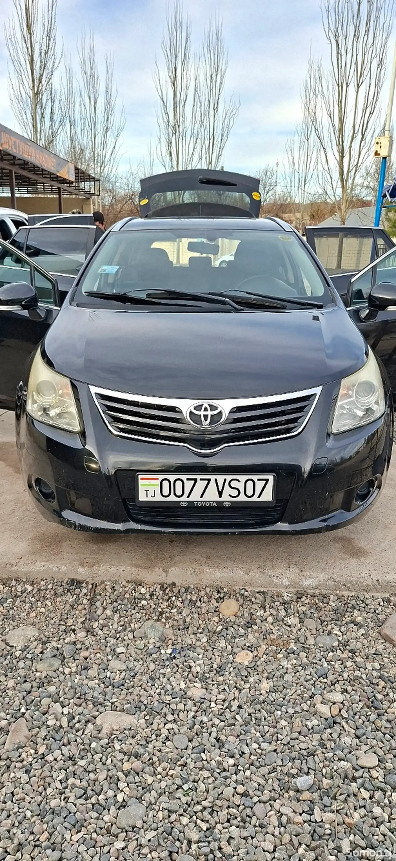 Toyota Avensis 2013 · 1.8 AT