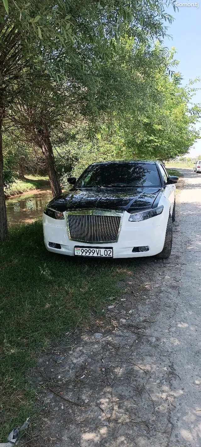 Chrysler 300C 2008 · 2.7 AT