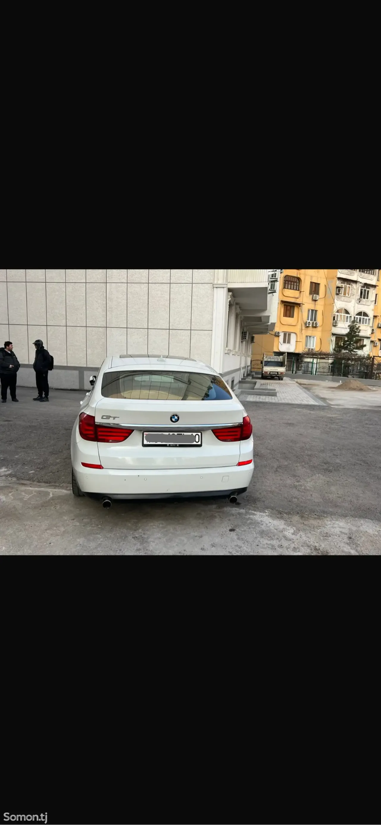 BMW 5 series 2011 · 3.5 AT