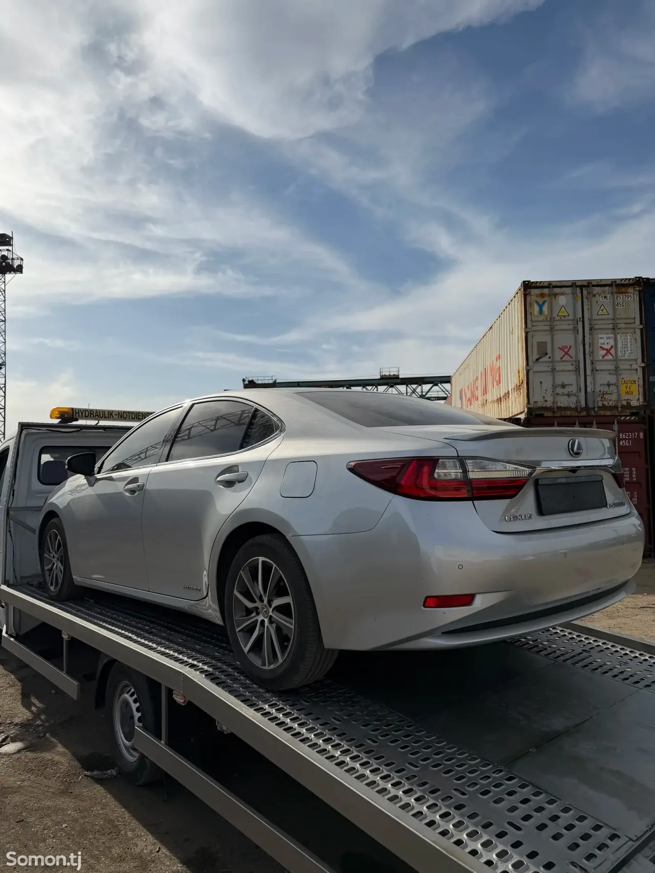 Lexus ES series 2016 · 3.0 AT