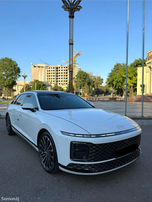 Hyundai Grandeur 2026 · 1.6 AT