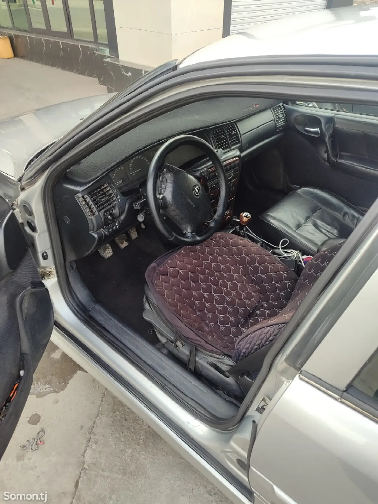 Opel Vectra B 2001 · 1.8 MT