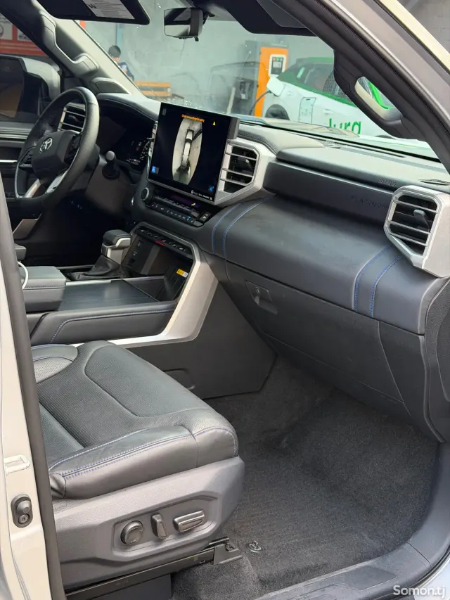 Toyota Tundra 2023 · 3.5 AT