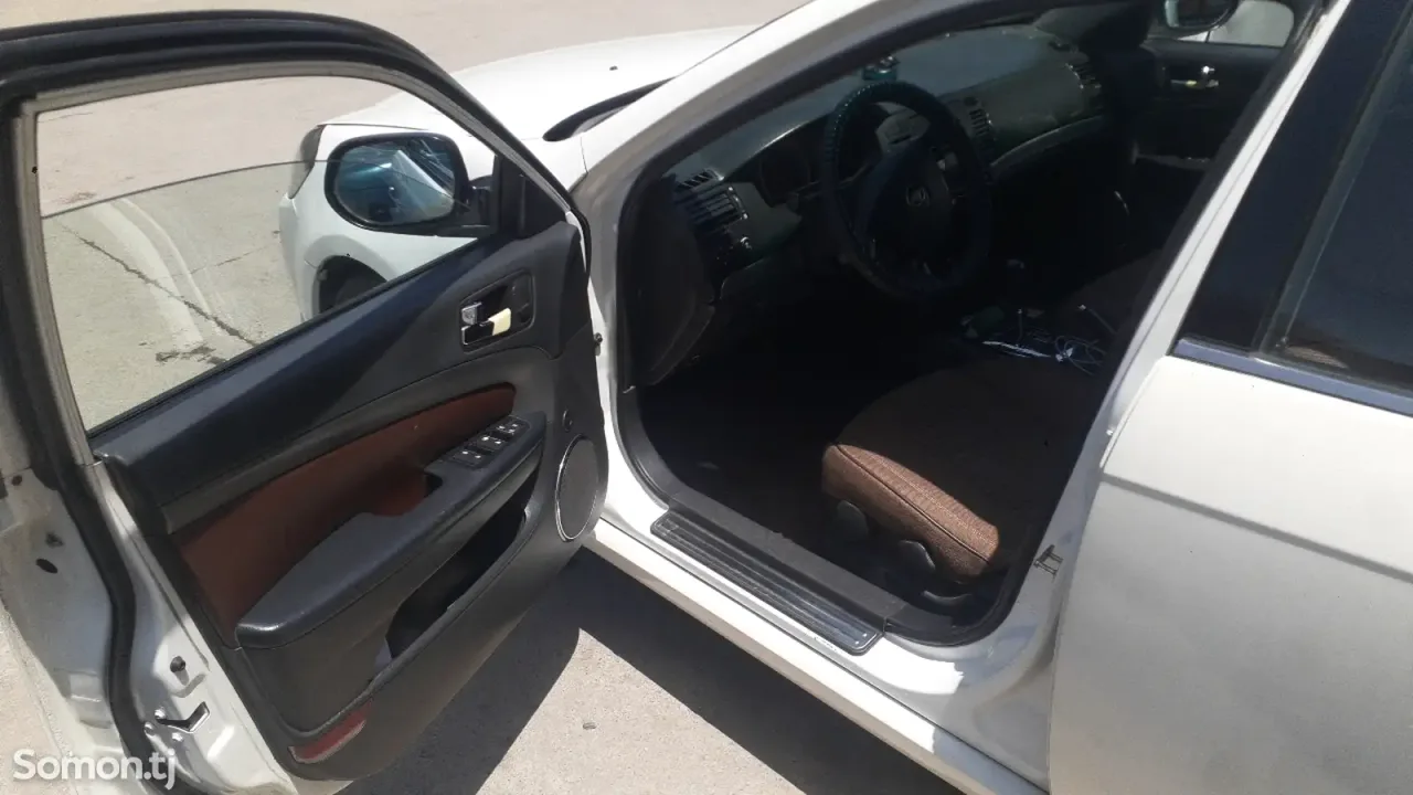 Daewoo Tosca 2006 · 2.4 AT
