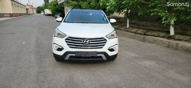 Hyundai Santa Fe 2014 · 2.2 AT