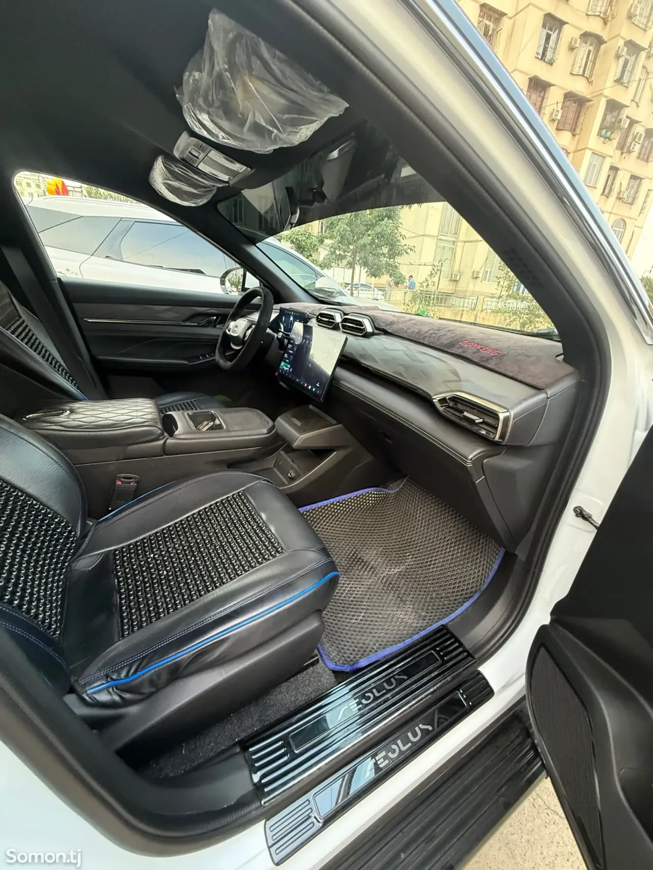 Dongfeng L7 2025 · AT