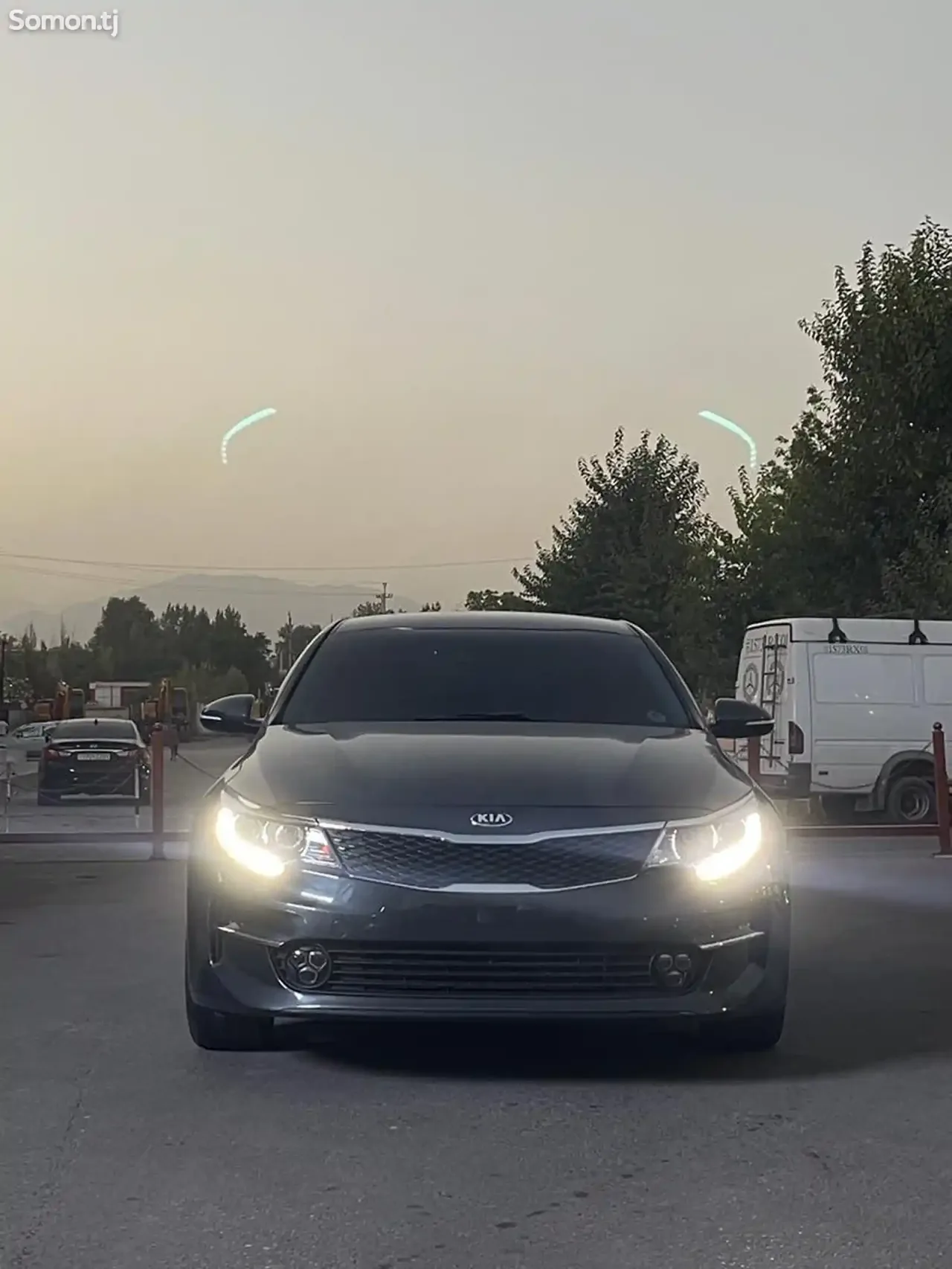 Kia K5 2018 · 2.4 AT