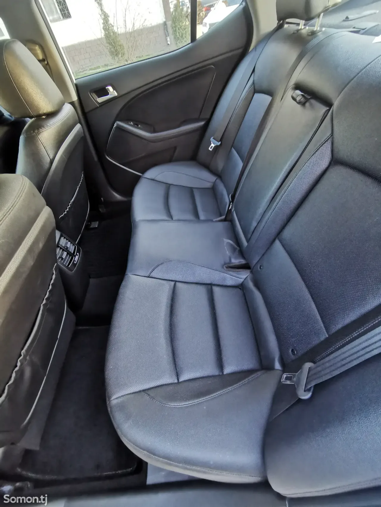 Kia K5 2014 · 2.0 AT