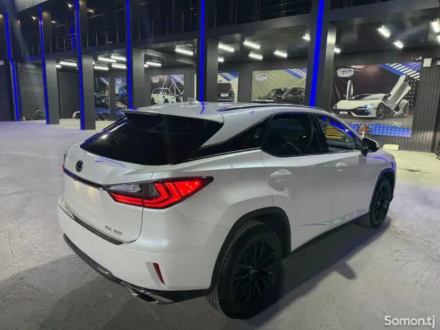 Lexus RX series 2017 · 3.5 AT
