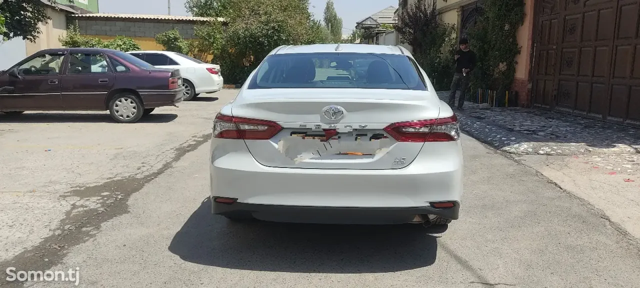 Toyota Camry 2023 · 2.5 AT