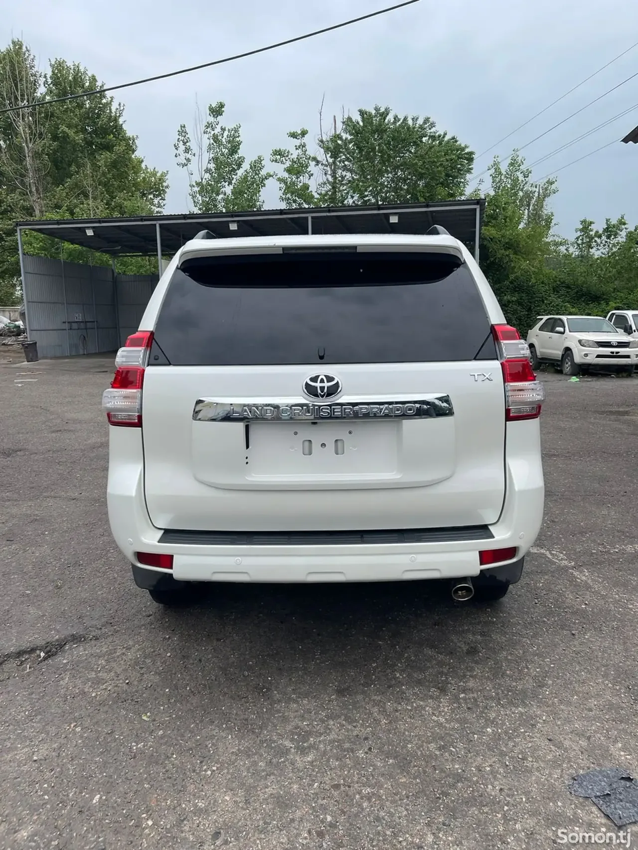 Toyota Land Cruiser Prado 2015 · 4.0 AT