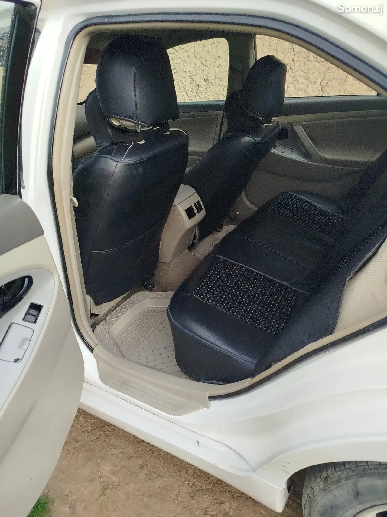 Toyota Camry 2008 · 2.4 AT
