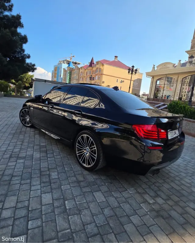 BMW 5 series 2016 · 2.0 AT