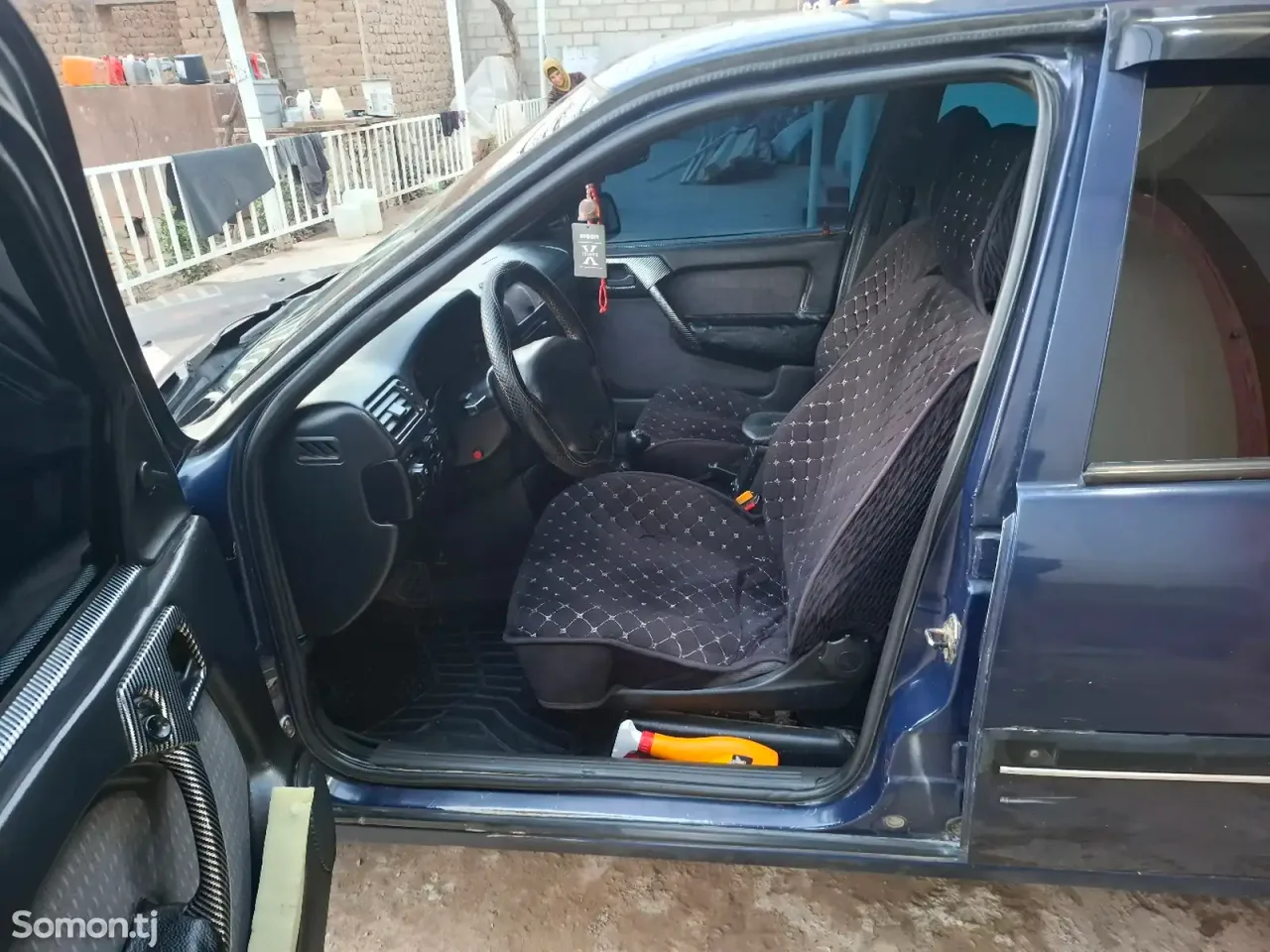 Opel Vectra A 1993 · 1.8 MT