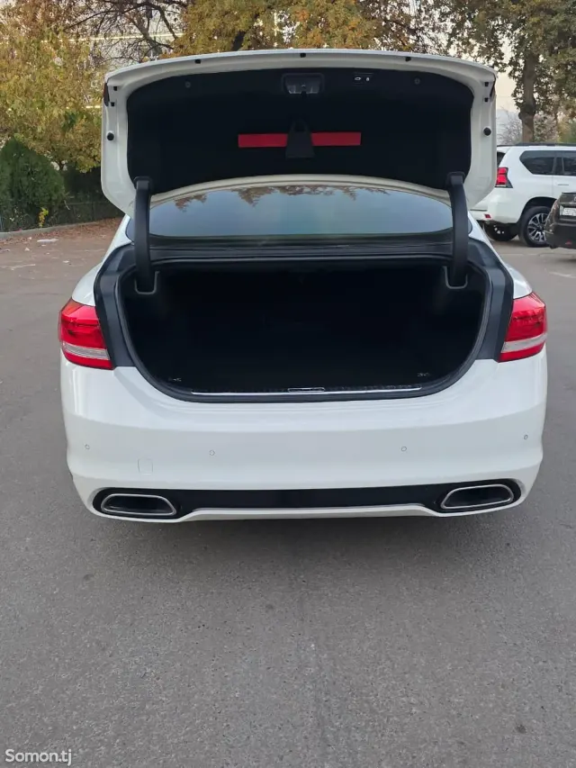 Kia K9 2014 · 3.3 AT