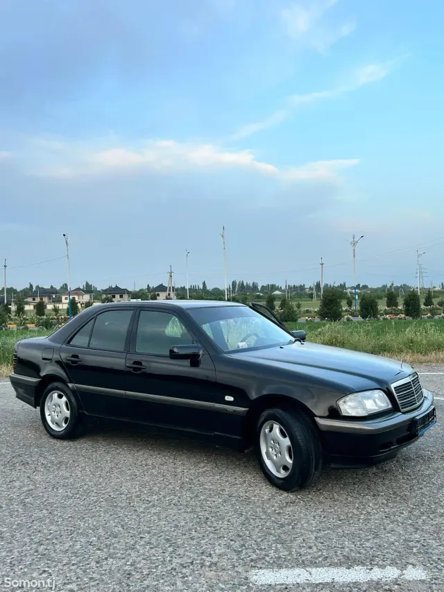 Mercedes-Benz C class 1998 · 2.0 MT