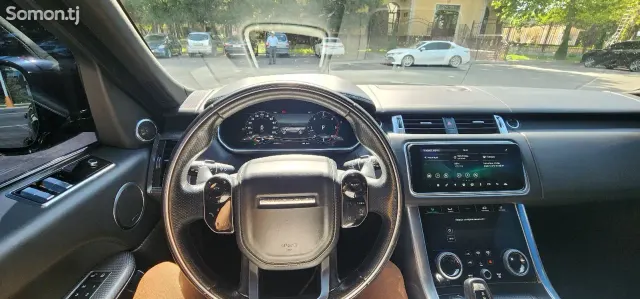 Land Rover Range Rover Sport 2019 · 4.4 AT