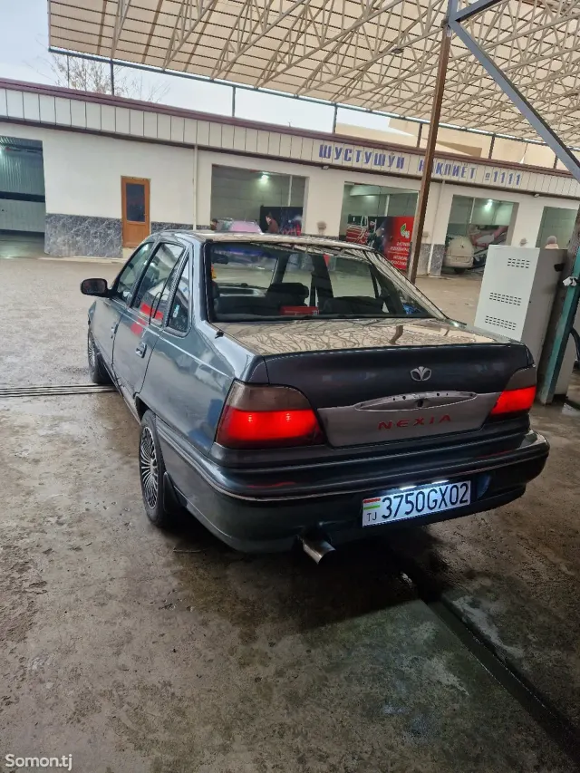 Daewoo Nexia 1994 · MT