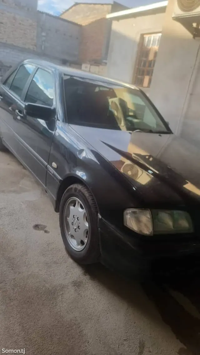 Mercedes-Benz C class 1998 · 1.8 MT