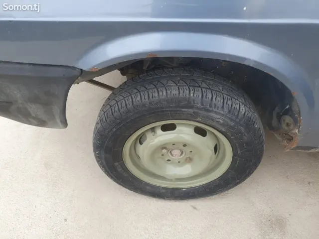 Lada (ВАЗ) 21099 1992 · 1.6 MT