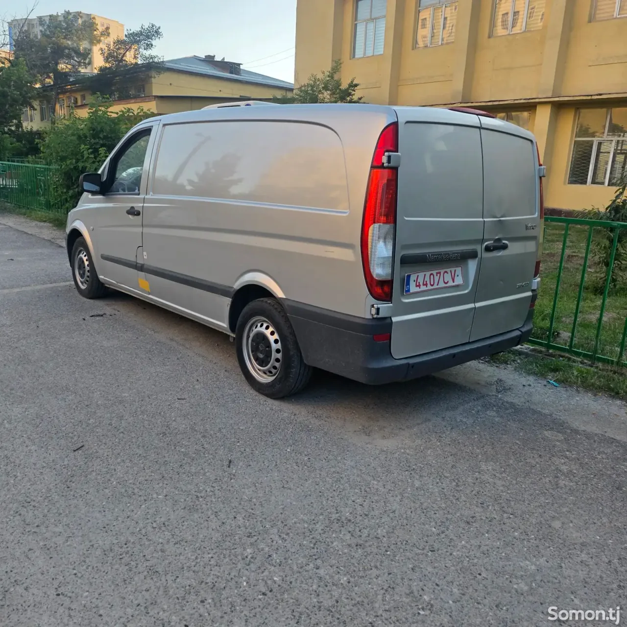 Mercedes-Benz Viano 2014 · 2.2 MT