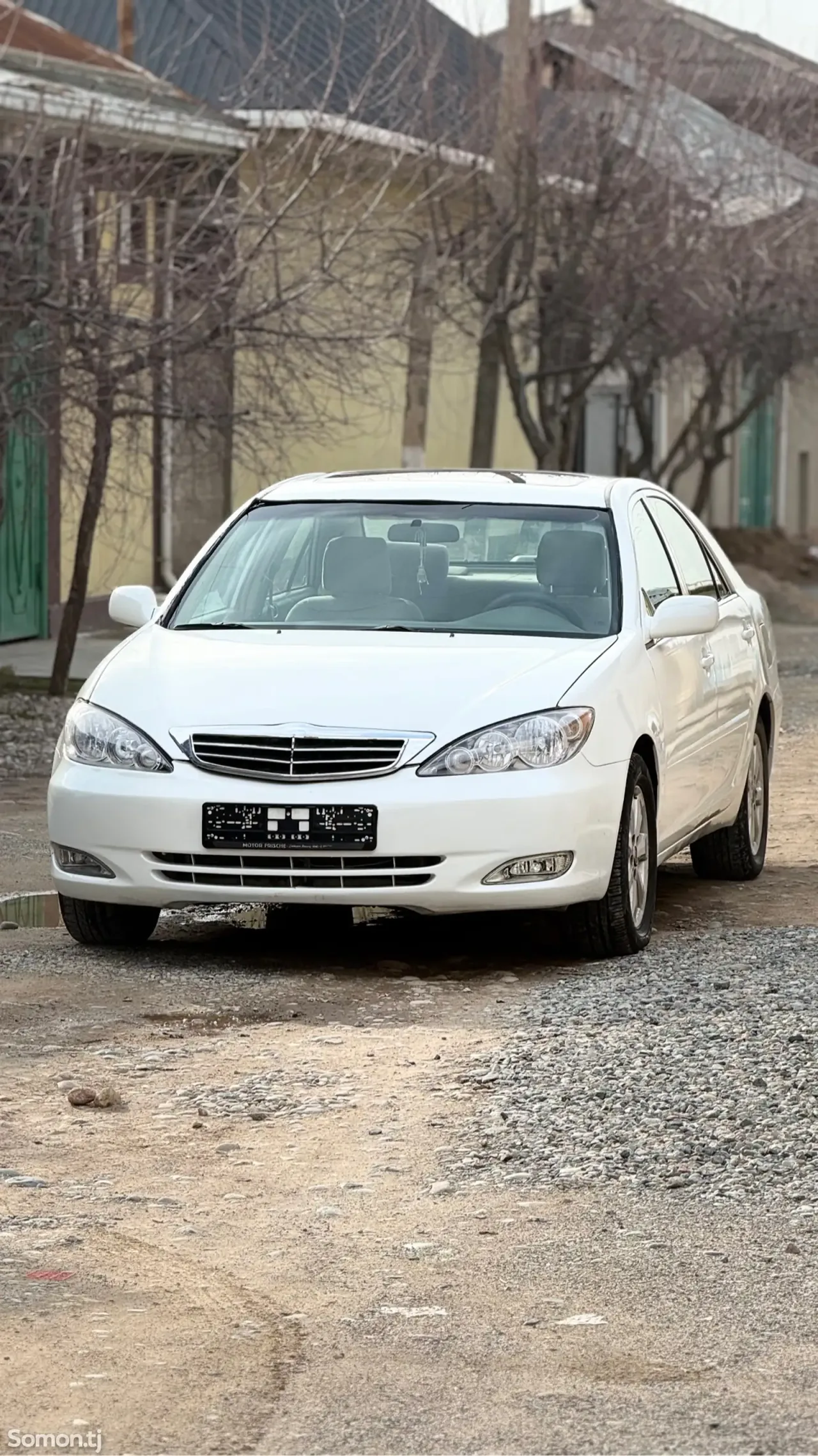 Toyota Camry 2002 · 2.4 AT
