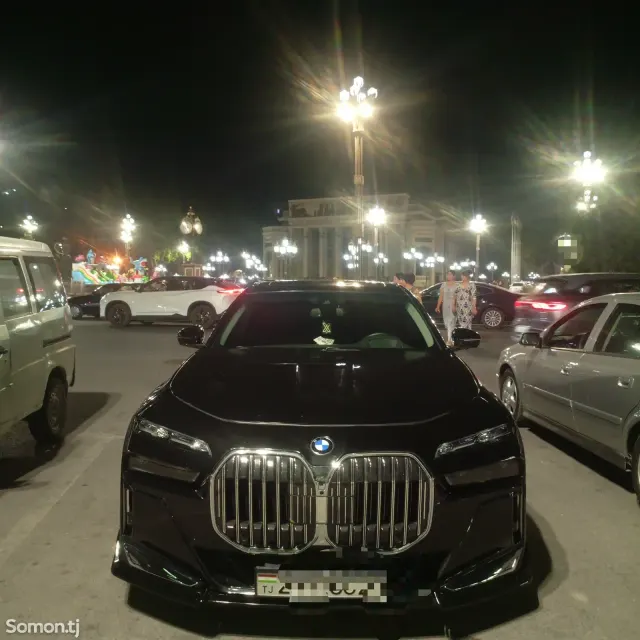 BMW 7 series 2014 · 3.0 AT