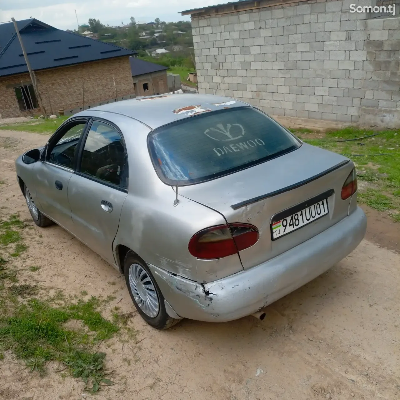 Daewoo Lanos 1997 · 1.6 MT