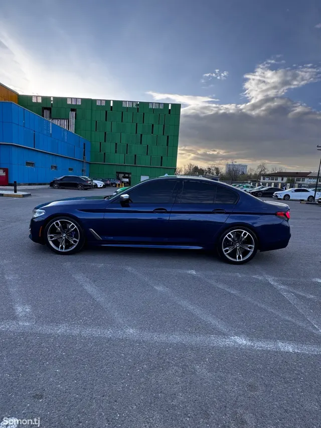 BMW 5 series 2020 · 4.4 CVT