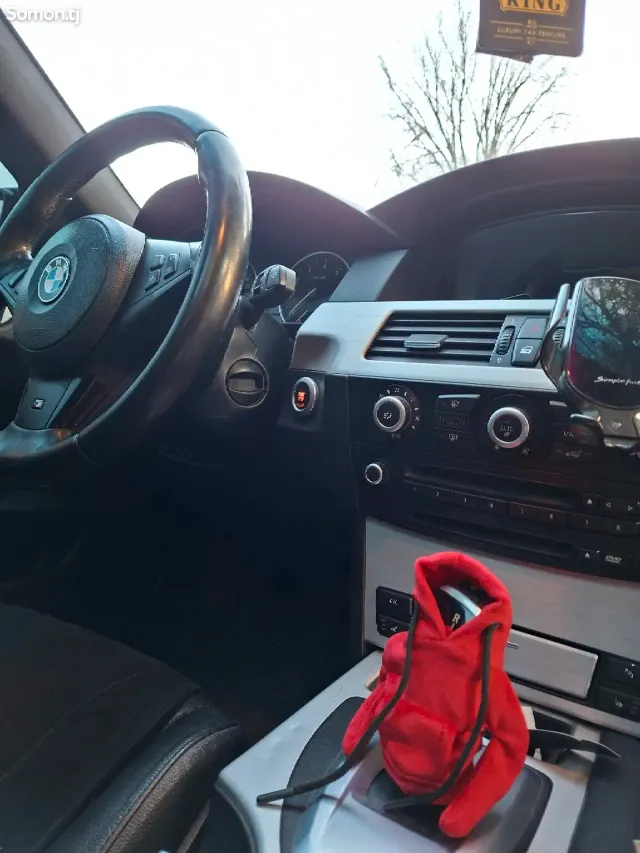 BMW 5 series 2008 · 3.0 AT
