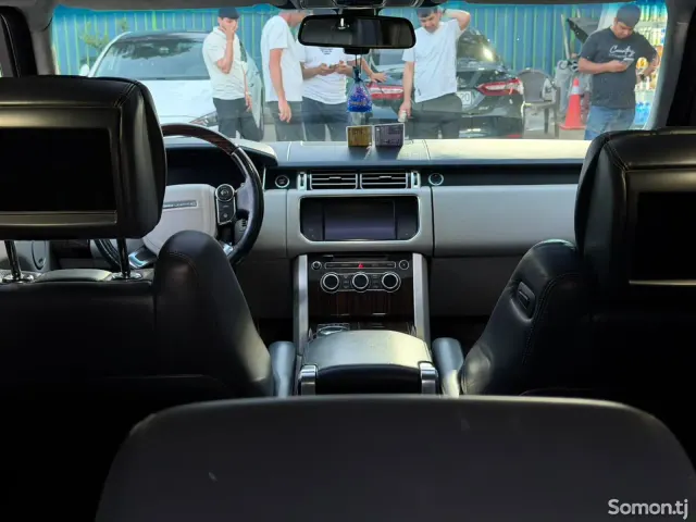Land Rover Evoque 2015 · 5.0 AT