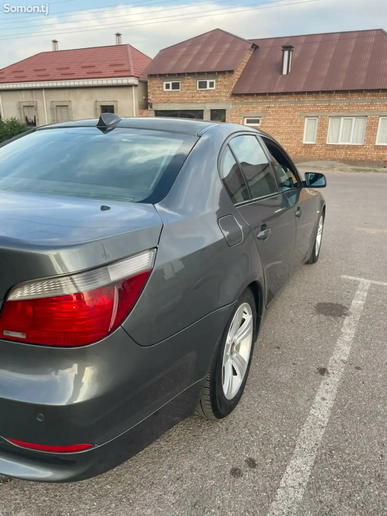 BMW 5 series 2006 · 2.0 AT