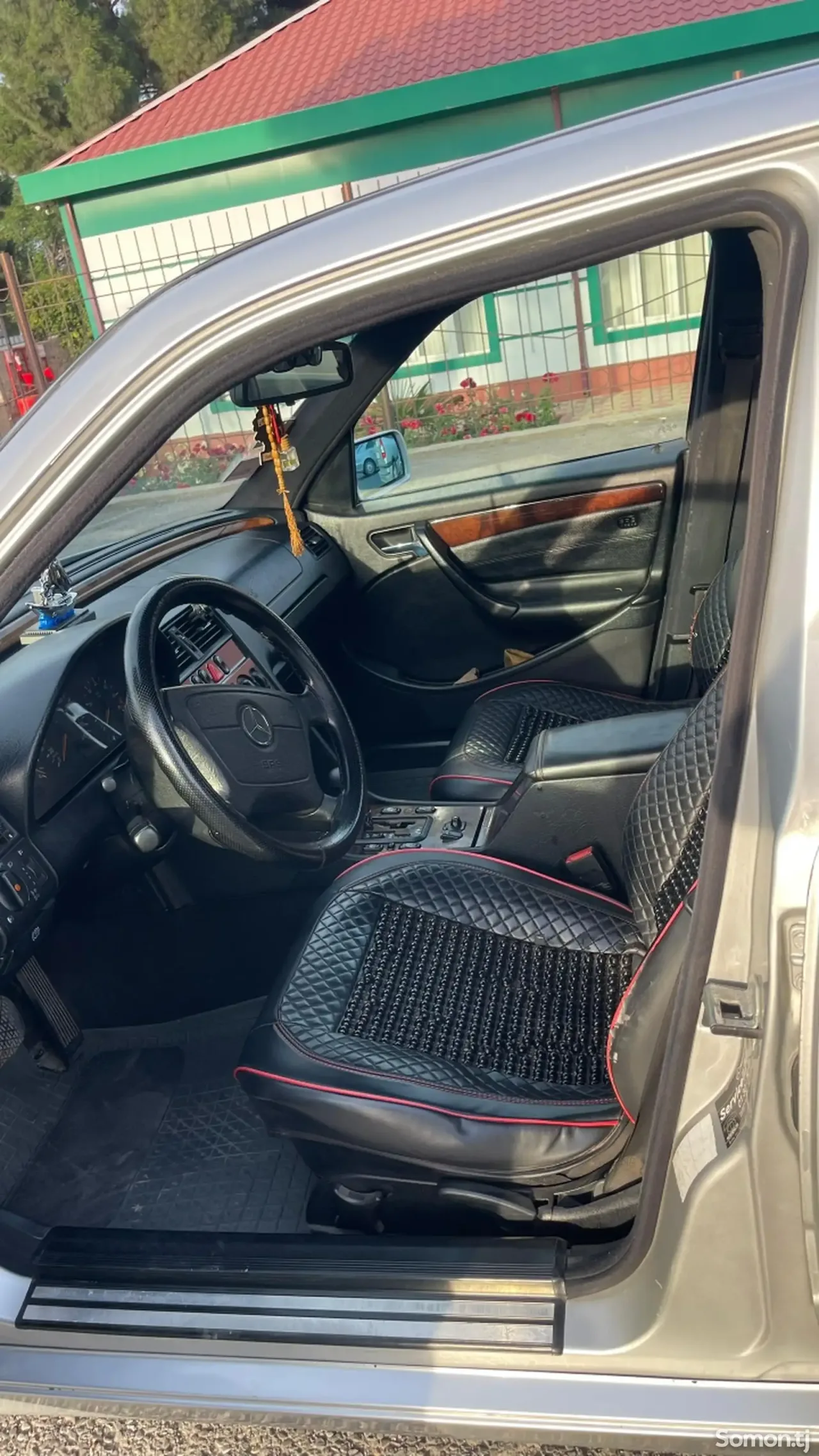 Mercedes-Benz C class 1998 · 2.0 AT