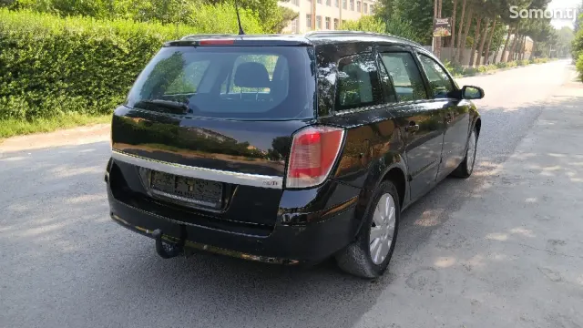Opel Astra H 2008 · 1.9 MT