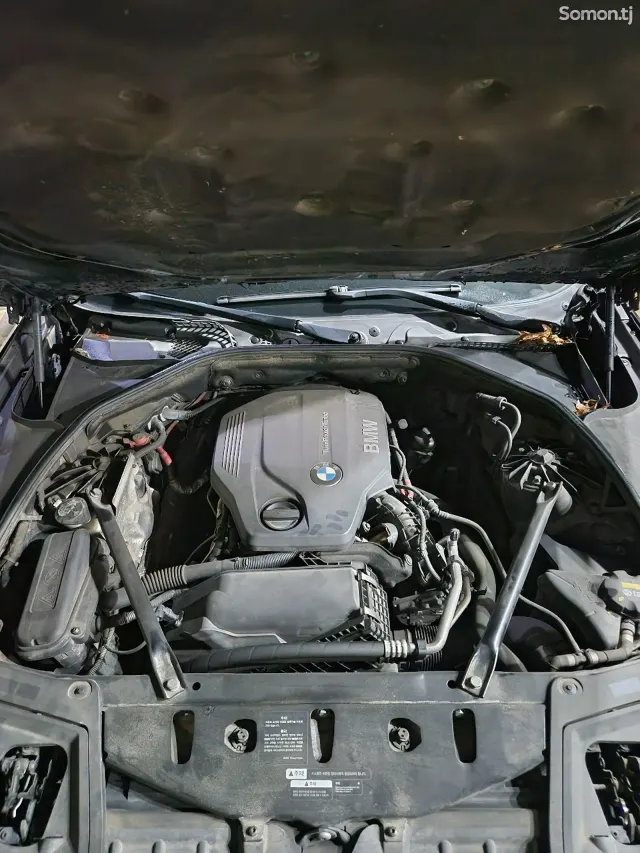 BMW 5 series 2016 · 2.0 AT