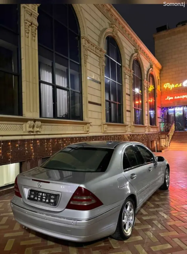 Mercedes-Benz C class 2001 · 2.0 AT