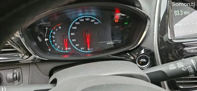Chevrolet Spark 2016 · 1.2 AT