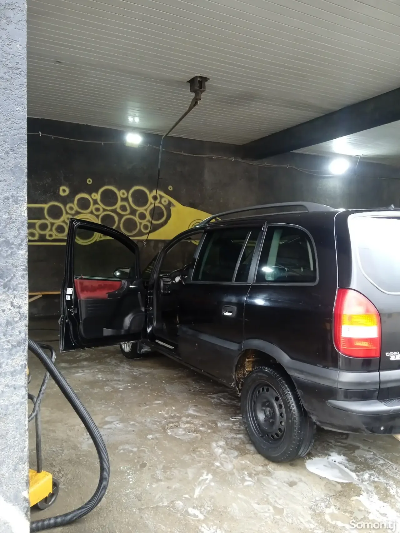 Opel Zafira 2001 · 2.2 AT