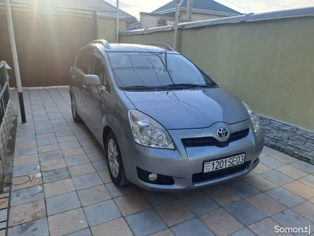 Toyota Corolla Verso 2008 · 1.8 MT