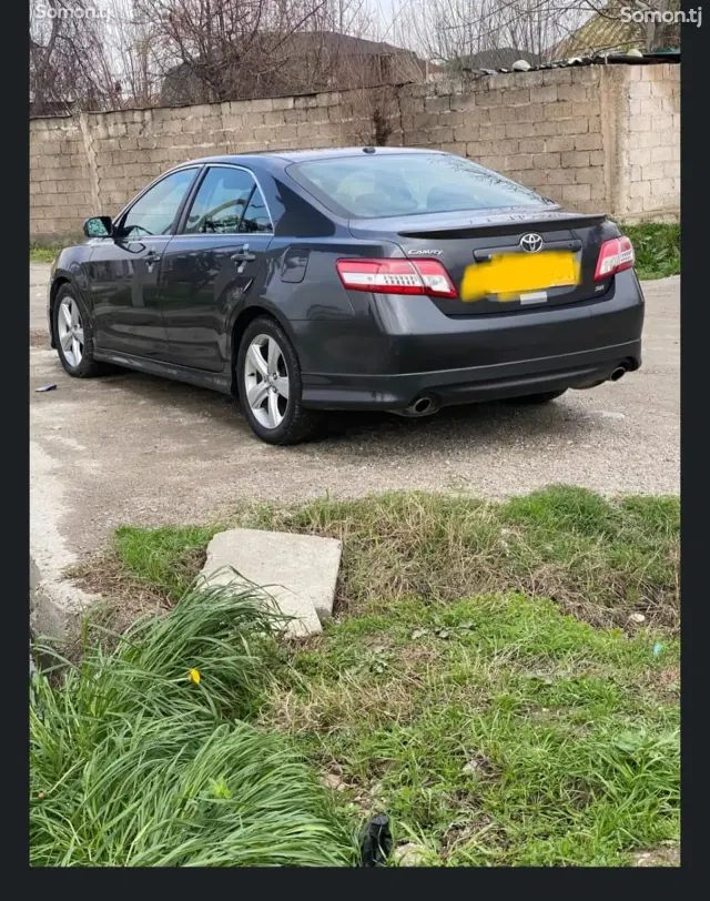 Toyota Camry 2011 · 3.5 AT