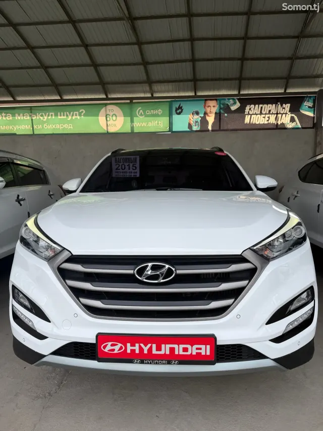 Hyundai Tucson 2015 · 1.7 AT