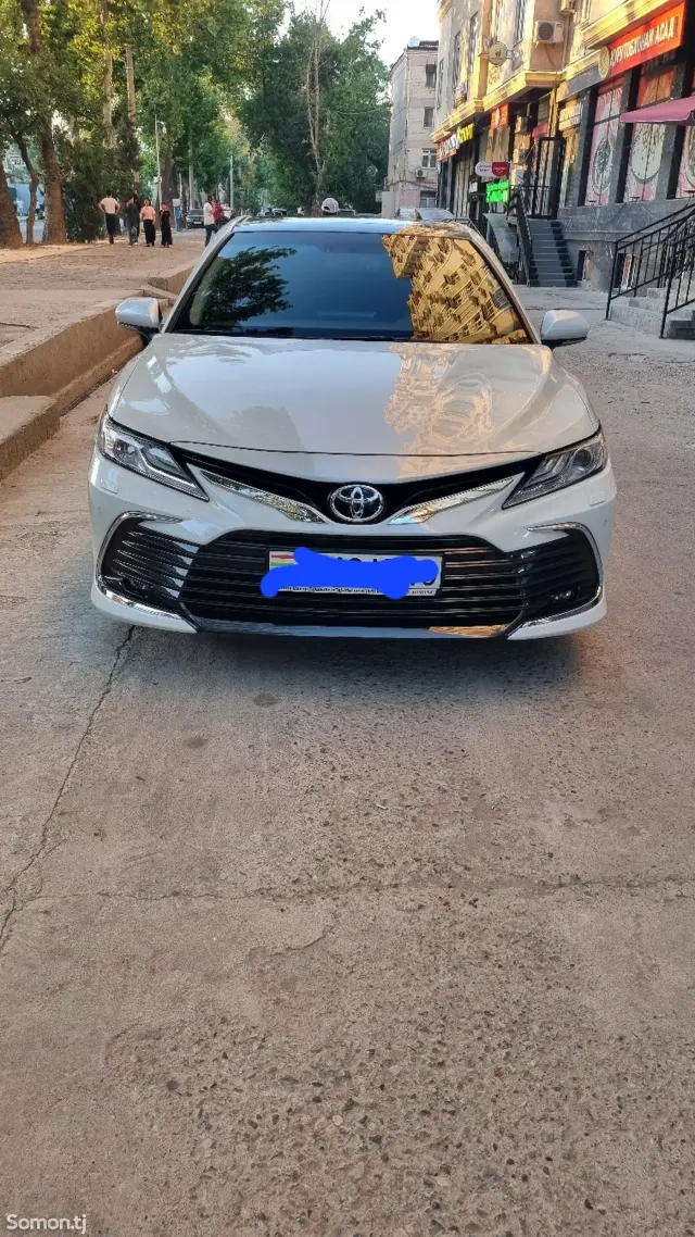 Toyota Camry 2023 · 2.5 AT