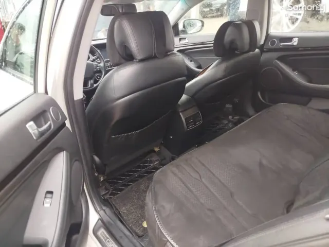 Kia Cadenza 2014 · 3.3 AT