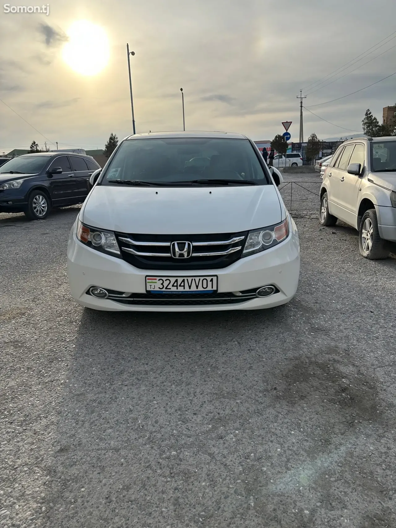 Honda Odyssey 2015 · 3.5 AT