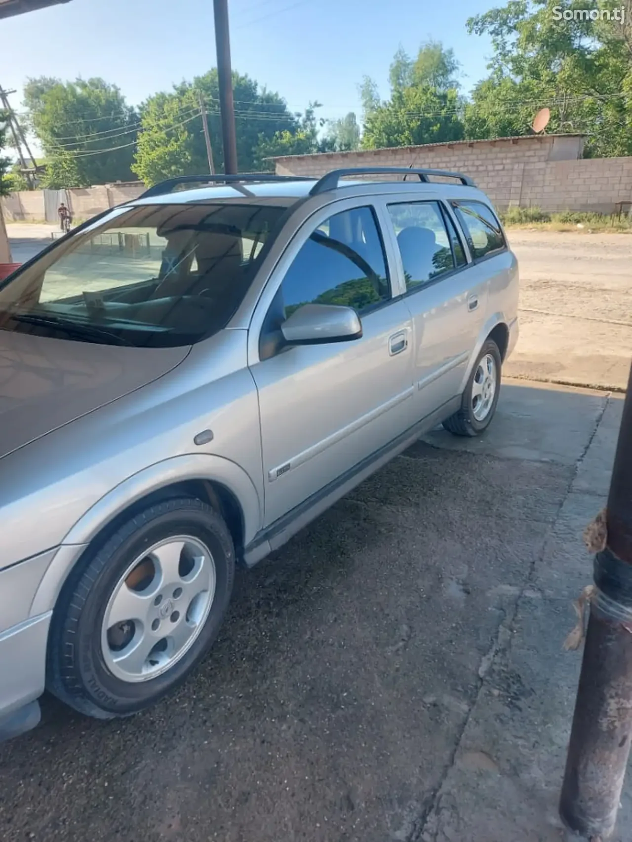 Opel Astra G 2001 · 1.6 MT