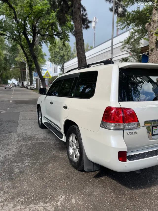 Toyota Land Cruiser 2010 · 4.7 AT