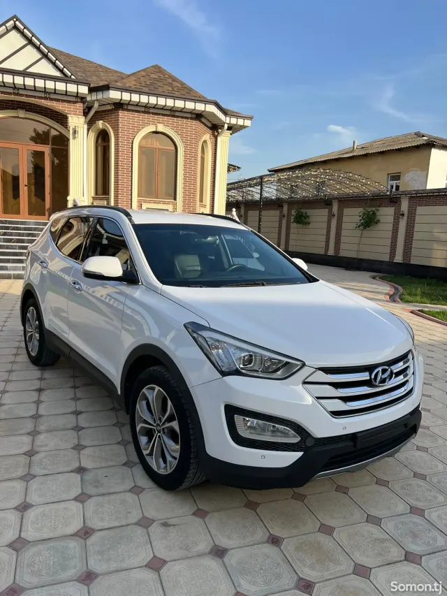 Hyundai Santa Fe 2014 · 2.0 AT